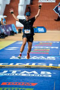 BIB: 5142
                            <button type="button" onclick="openModal(22753322)" class="btn btn-primary btn-sm float-right btn-popup" data-toggle="modal" data-target=".modal-high-quality">
                        <i class="fas fa-shopping-cart"></i> Add to Cart
                    </button>
                                            <button type="button" onclick="isThisMe(22753322, true)" class="btn btn-success btn-sm float-right btn-popup btn-isme hidden" data-toggle="tooltip" data-placement="bottom" title="นี่คือรูปของคุณใช่ไหม คลิกที่นี่เพื่อเอาเข้าอัลบั้ม">
                        <i class="fas fa-plus"></i> Add to album
                    </button>
                    <button type="button" onclick="isThisMe(22753322, false)" class="btn btn-warning btn-sm float-right btn-popup btn-isnotme hidden">
                        <i class="fas fa-ban"></i> Remove from album
                    </button>